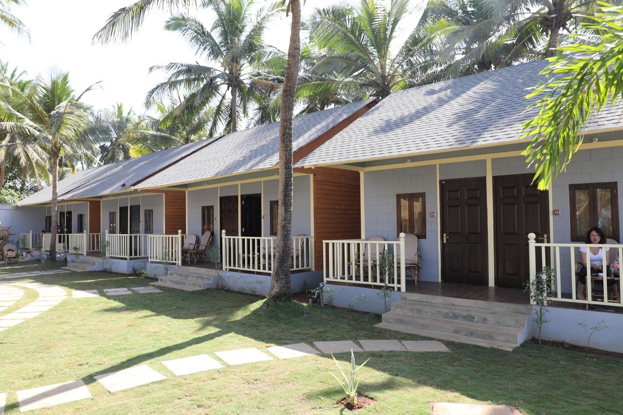 Rai Resort Mandrem Exterior photo